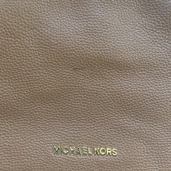 MK Cognac Purse - Picture 2 of 7